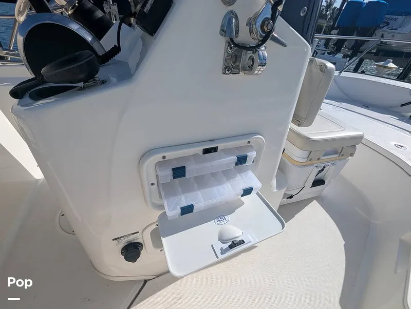 Slide: The Image of Tackle Boxes - 16318408