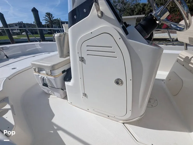 Slide: The Image of Boston Whaler 170 Montauk 2020 - 16318410