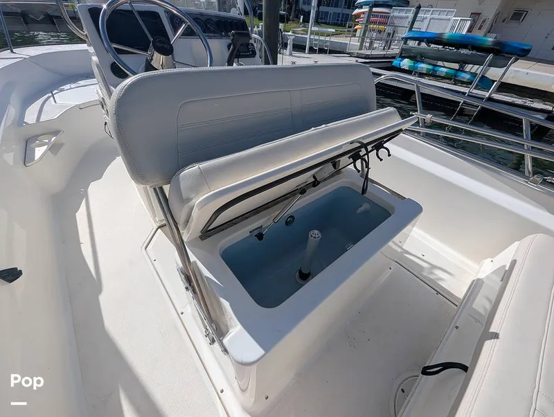 Slide: The Image of Boston Whaler 170 Montauk 2020 - 16318421