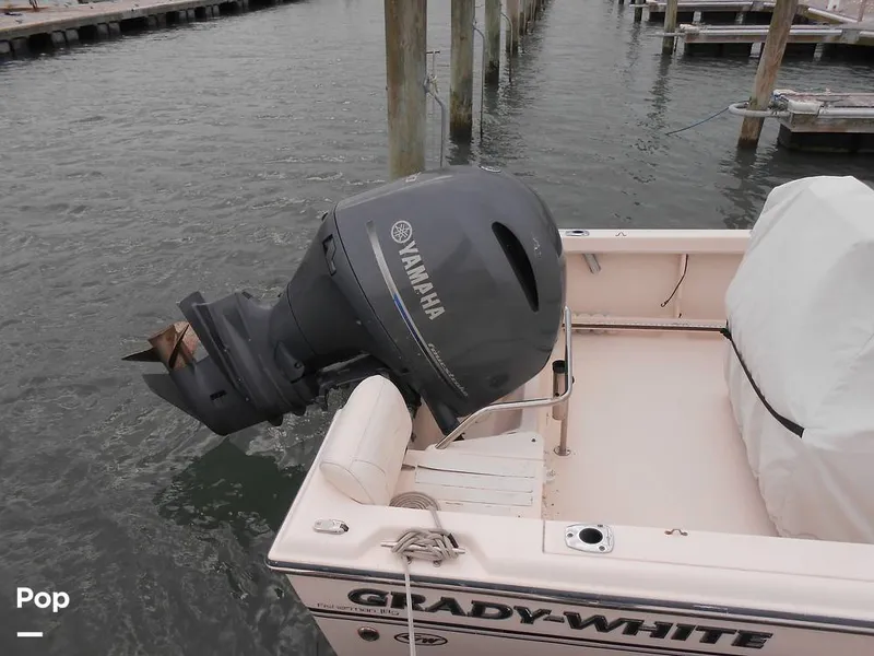 Slide: The Image of Grady-White Fisherman 180 2016 - 16387045