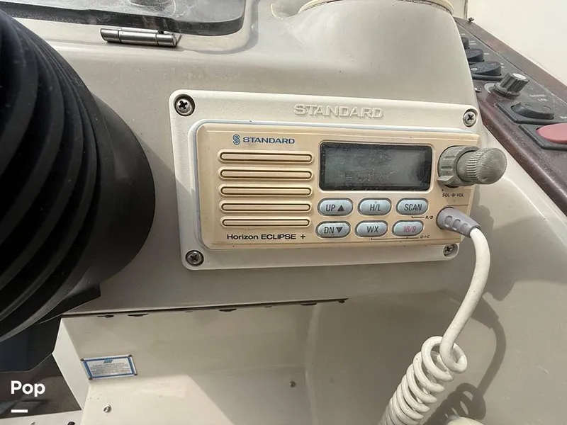 Slide: The Image of Rinker Fiesta Vee 270 1999 - 16314042