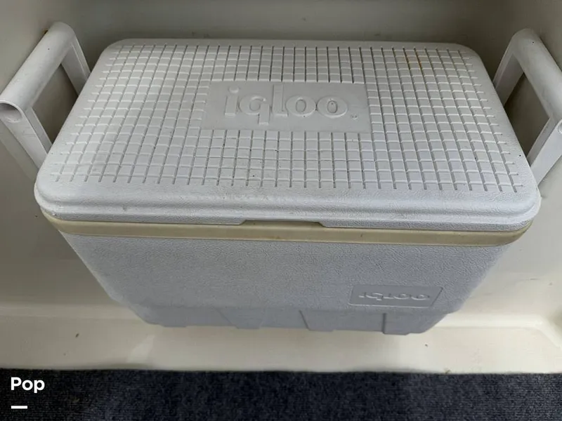 Slide: The Image of Rinker Fiesta Vee 270 1999 - 16314044