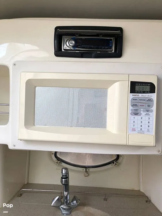 Slide: The Image of Rinker Fiesta Vee 270 1999 - 16288354