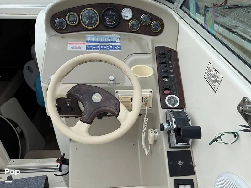 Slide: The Image of Rinker Fiesta Vee 270 1999 - 16313971