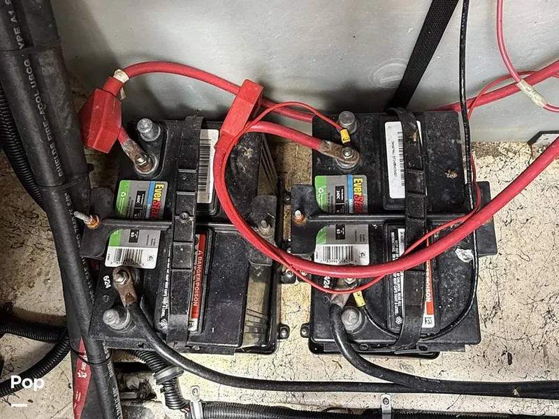 Slide: The Image of Rinker Fiesta Vee 270 1999 - 16314019