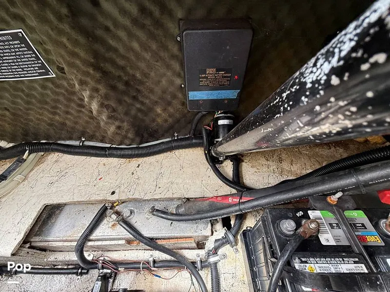 Slide: The Image of Rinker Fiesta Vee 270 1999 - 16314020