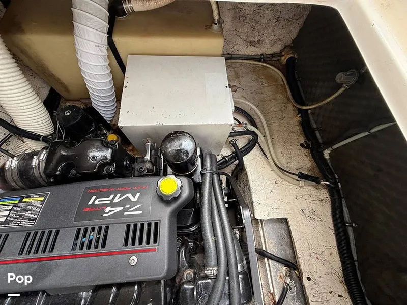 Slide: The Image of Rinker Fiesta Vee 270 1999 - 16314022