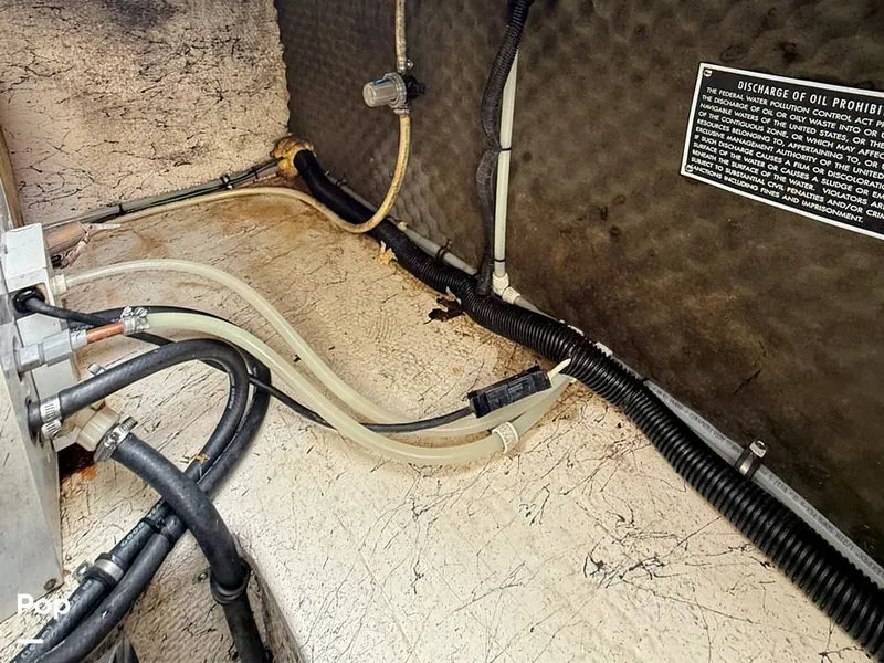 Slide: The Image of Rinker Fiesta Vee 270 1999 - 16314026