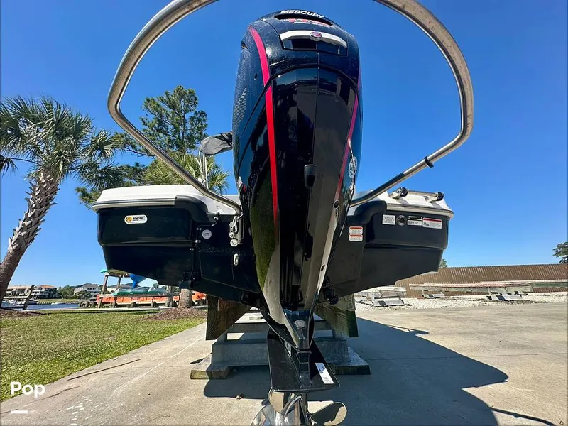 Slide: The Image of Tahoe T18 2024 - 16466701