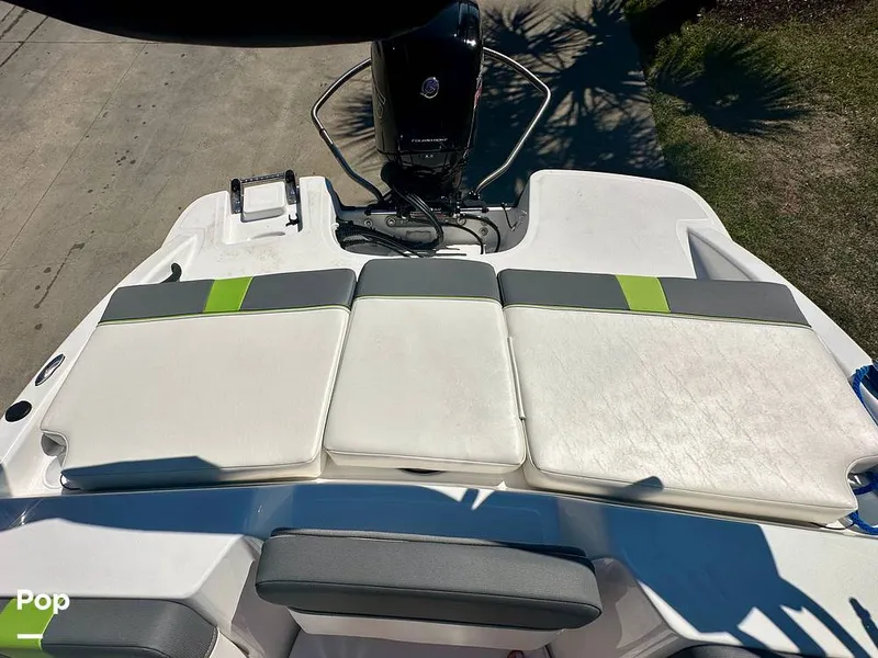 Slide: The Image of Tahoe T18 2024 - 16466719