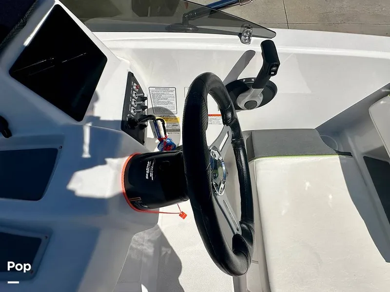 Slide: The Image of Tahoe T18 2024 - 16466730