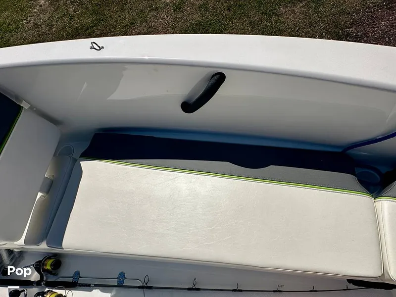Slide: The Image of Tahoe T18 2024 - 16466752