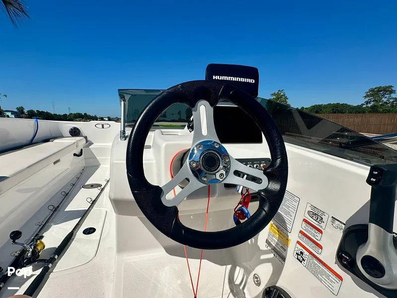 Slide: The Image of Tahoe T18 2024 - 16466729