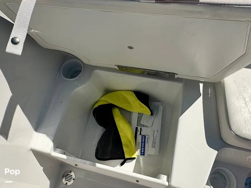 Slide: The Image of Tahoe T18 2024 - 16466782