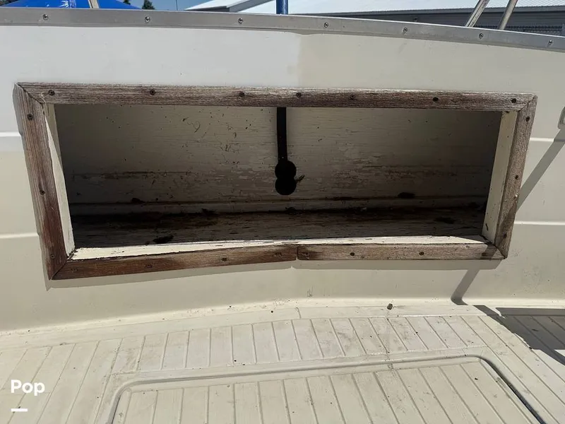 Slide: The Image of Chris-Craft Commander 31 Sports Express Flybridge 1970 - 16462588