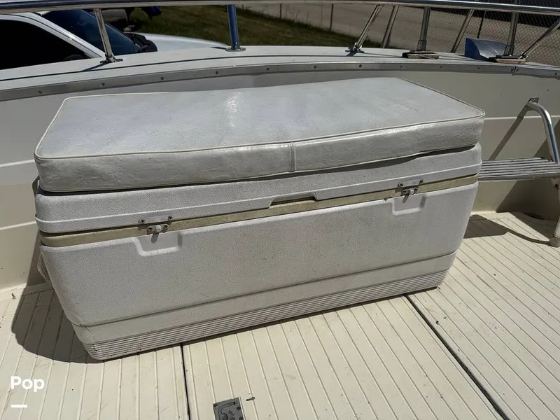 Slide: The Image of Chris-Craft Commander 31 Sports Express Flybridge 1970 - 16462596