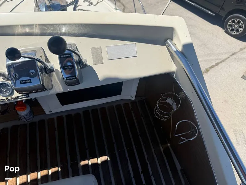 Slide: The Image of Chris-Craft Commander 31 Sports Express Flybridge 1970 - 16462610