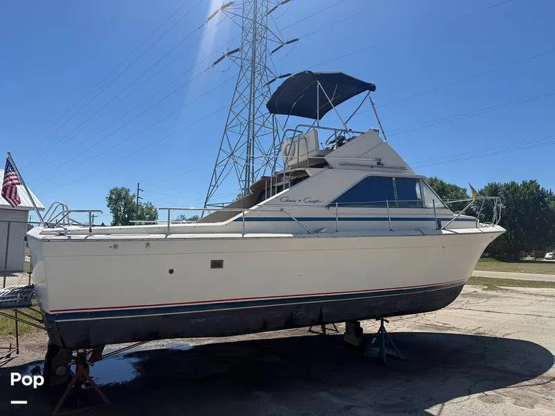 Slide: The Image of Chris-Craft Commander 31 Sports Express Flybridge 1970 - 16462549