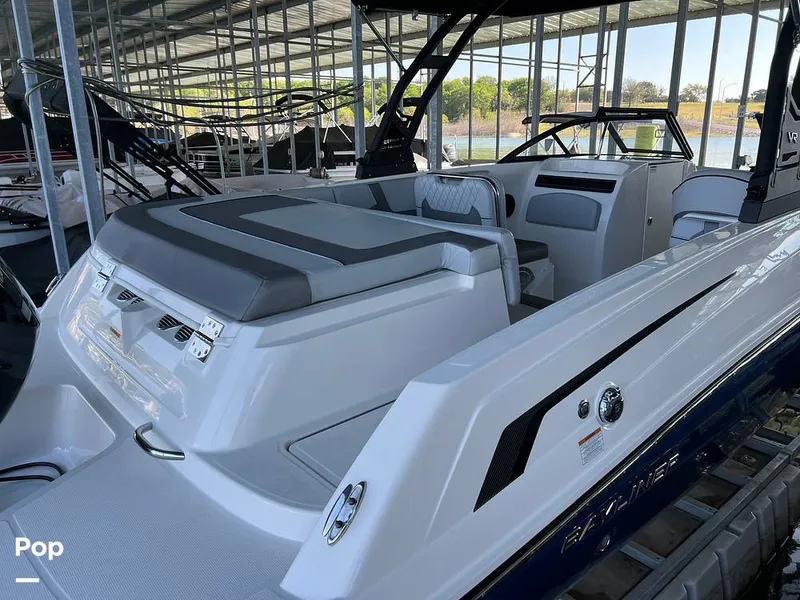 Slide: The Image of Bayliner VR6 OB 2024 - 16298653