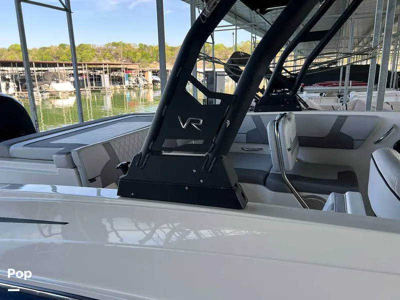 Slide: The Image of Bayliner VR6 OB 2024 - 16298663