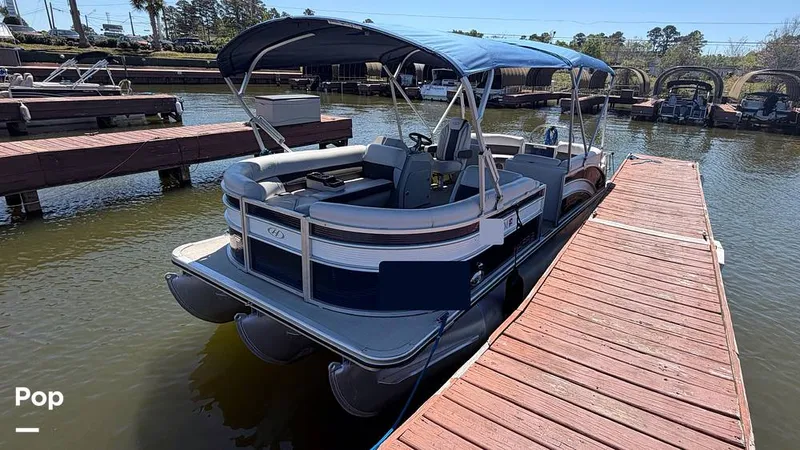 Slide: The Image of Harris CR 230 2022 - 16295559