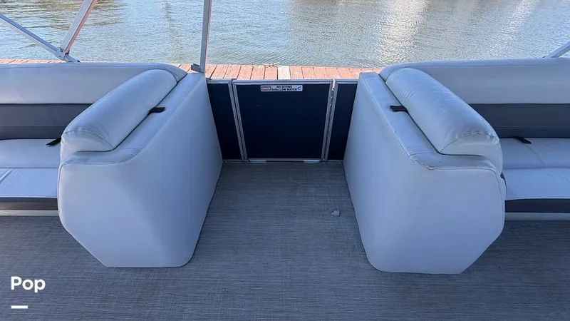 Slide: The Image of Harris CR 230 2022 - 16295726