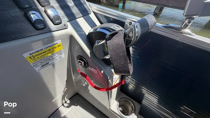 Slide: The Image of Harris Cruiser 230 2022 - 16295713