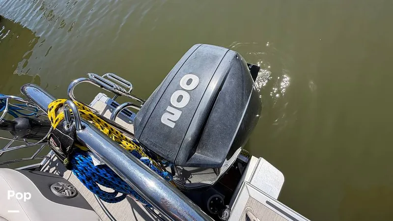 Slide: The Image of Harris Cruiser 230 2022 - 16295739