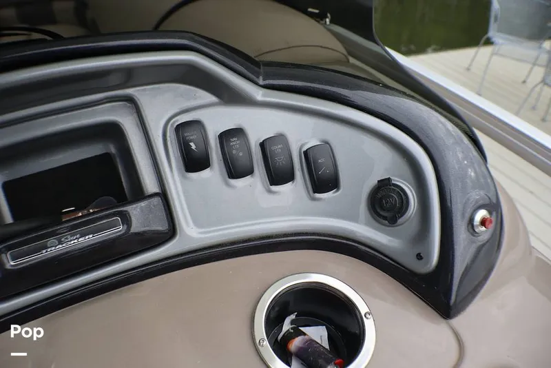 Slide: The Image of Sun Tracker Party Barge 20 DLX 2023 - 16319758