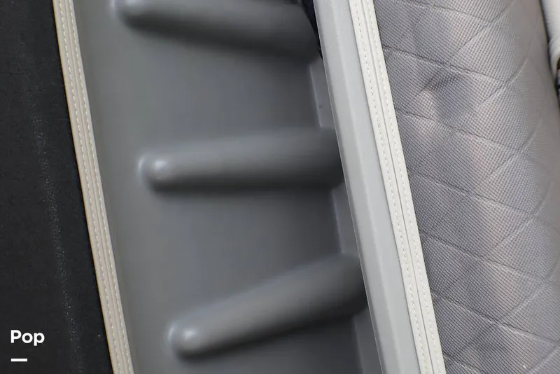 Slide: The Image of Sun Tracker Party Barge 20 DLX 2023 - 16319762