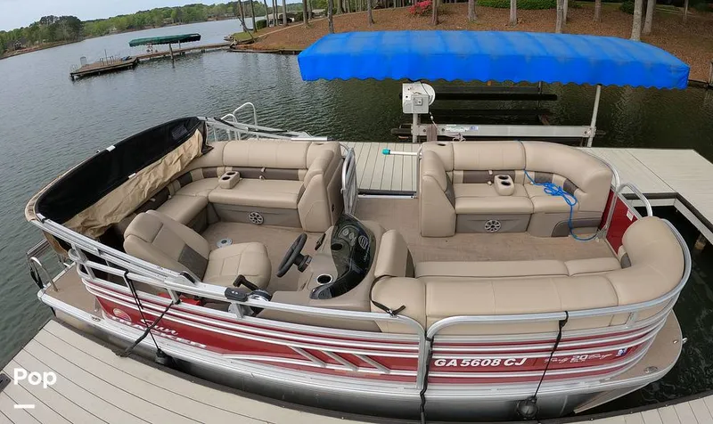 Slide: The Image of Tracker Sun Tracker Party Barge 20DLX 2023 - 16319792