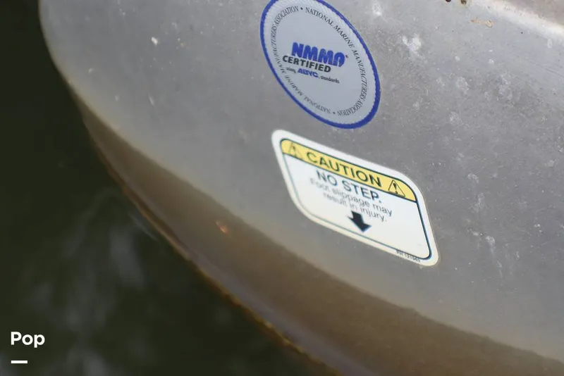 Slide: The Image of Tracker Sun Tracker Party Barge 20DLX 2023 - 16319737