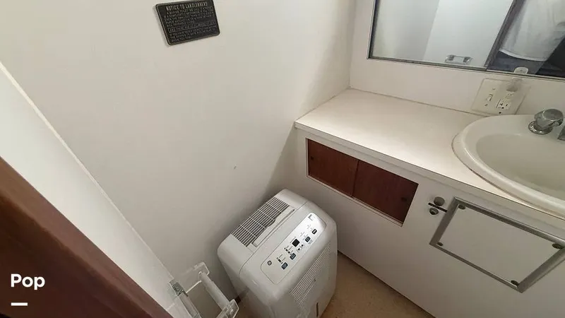 Slide: The Image of Hatteras 53 Motor Yacht 1975 - 16309137