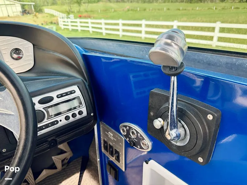 Slide: The Image of MB Sports Tomcat F23 2008 - 16336012