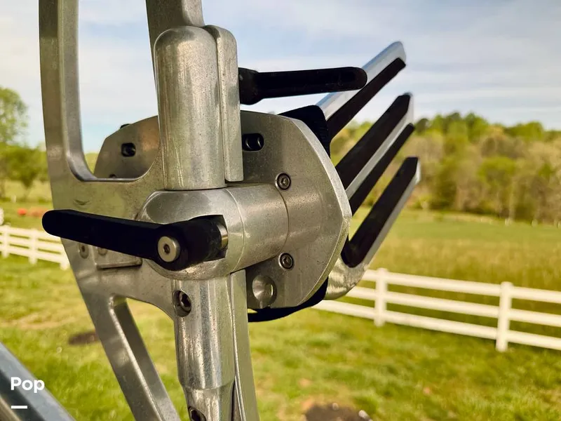 Slide: The Image of MB Sports Tomcat F23 2008 - 16336042