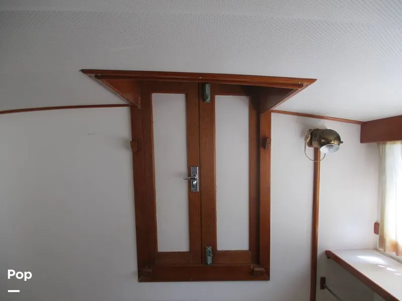 Slide: The Image of DOOR TO AFT DECK - 16390623