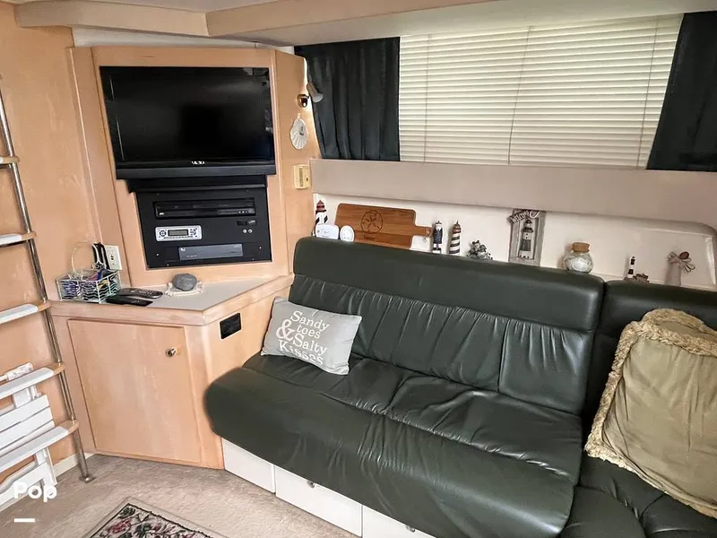 Slide: The Image of Carver Yachts Mariner 350 Diesel 1998 - 16818723