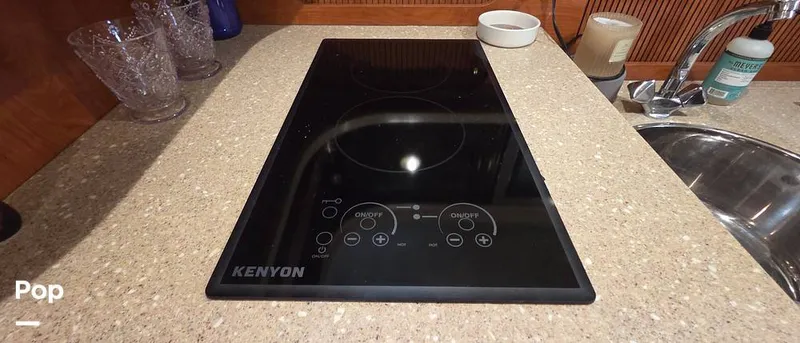 Slide: The Image of Rinker Fiesta Vee 342 2005 - 16312023