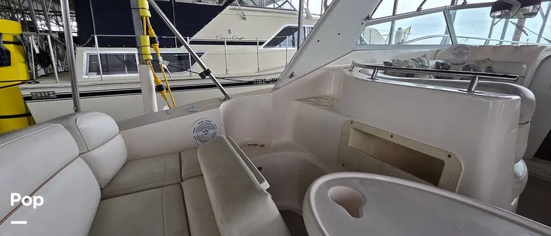 Slide: The Image of Rinker Fiesta Vee 342 2005 - 16312068