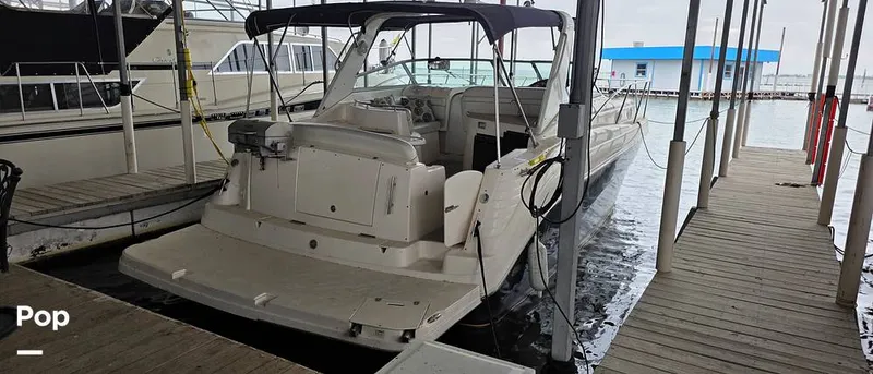 Slide: The Image of Rinker Fiesta Vee 342 2005 - 16312094