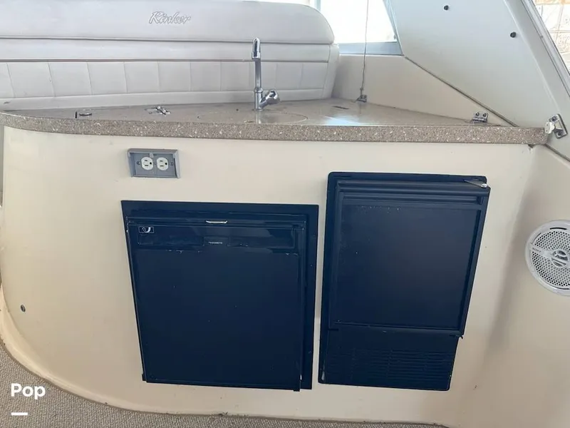 Slide: The Image of Rinker Fiesta Vee 342 2005 - 16302816