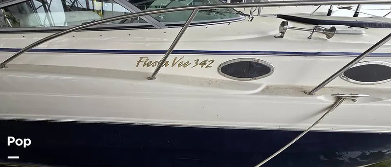 Slide: The Image of Rinker Fiesta Vee 342 2005 - 16311923