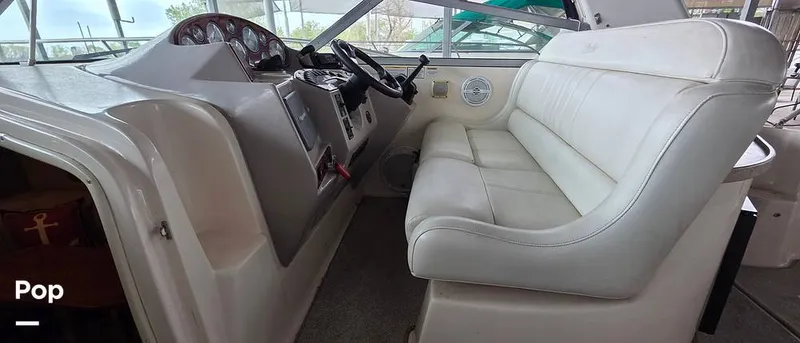 Slide: The Image of Rinker Fiesta Vee 342 2005 - 16311991