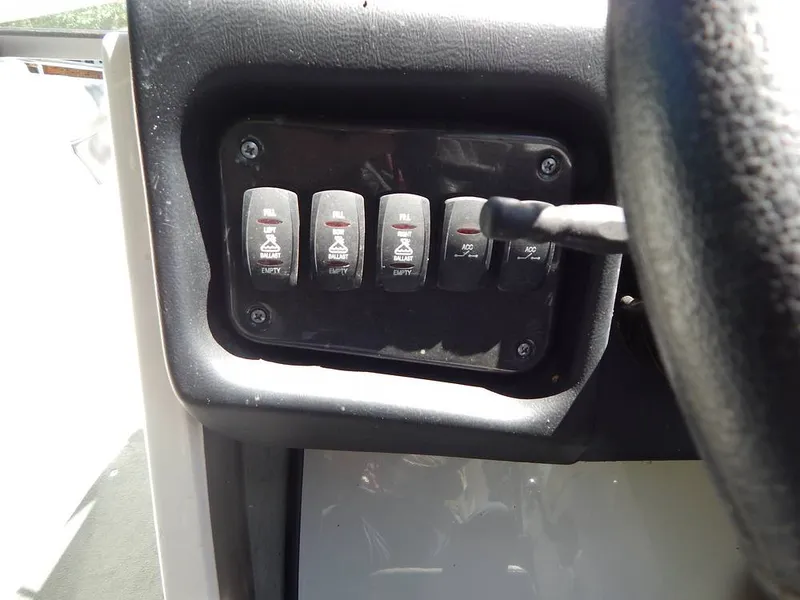 Slide: The Image of Moomba MOBIUS LSV 2014 - 16366265