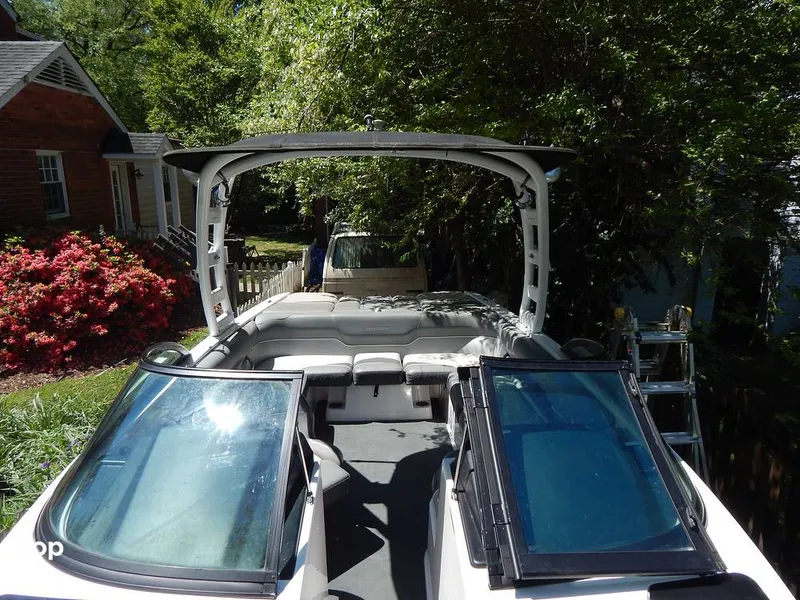 Slide: The Image of Moomba MOBIUS LSV 2014 - 16366273