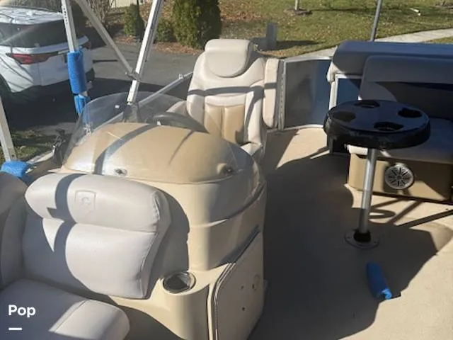 Slide: The Image of Godfrey 2086BF 2017 - 16299922