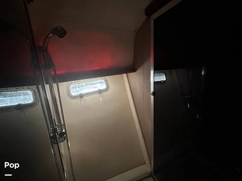 Slide: The Image of Bayliner Motoryacht 3870 1987 - 16322655