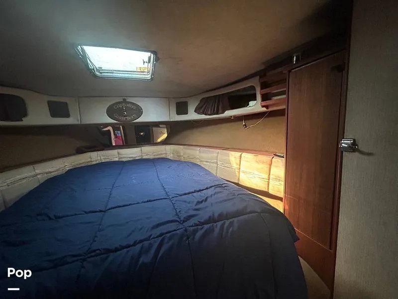 Slide: The Image of Bayliner Motoryacht 3870 1987 - 16322660