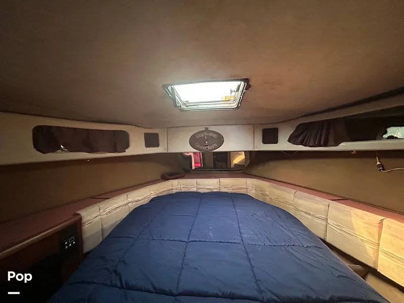 Slide: The Image of Bayliner Motoryacht 3870 1987 - 16322662