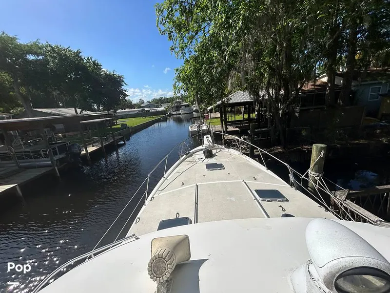 Slide: The Image of Bayliner Motoryacht 3870 1987 - 16322689